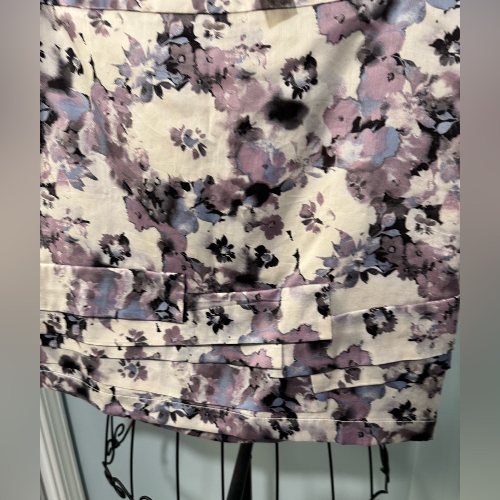 New Ann Taylor Loft Cream Purple Floral Women’s Misses Mini Skirt Size 0 - Picture 3 of 10